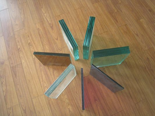 Panel Kaca Laminasi Film Aeshetic 8.38mm Pvb