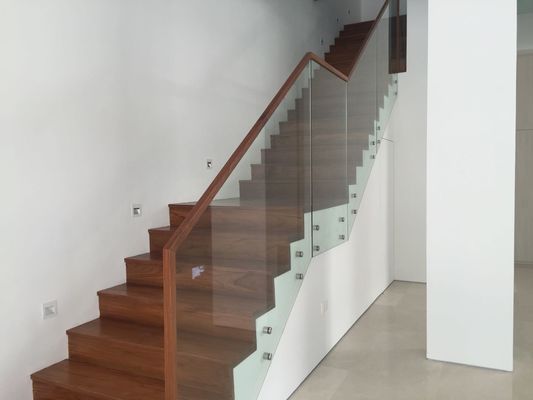 Kaca Laminasi Pvb Bergaya