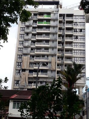 Jendela Balkon Tidak Berwarna 12mm Panas Diperkuat Kaca Laminasi