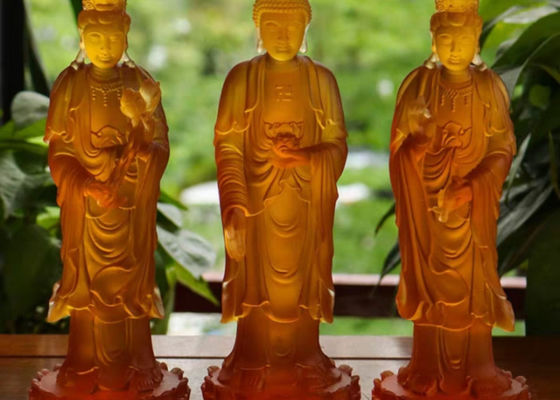 Ornamen Kaca Kristal
