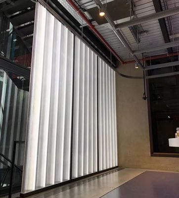 Partisi Banister Dekoratif Luar Ruangan 6mm Kaca Dikeraskan